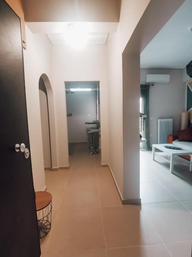 Efrosini'S By The Sea Apartment Chalkís Buitenkant foto